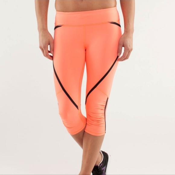 Lululemon Run: Pace Cropped Pop Orange/ Bleached Coral/ Black Leggings Size 4 - Picture 1 of 16